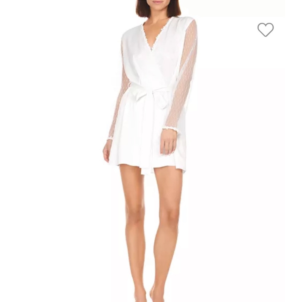 Flora Nikrooz Showstopper Robe (selling slip as well)